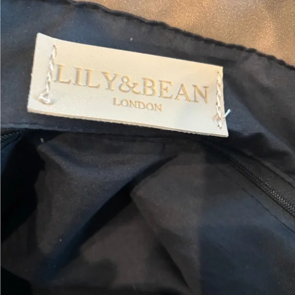 Lily and Bean Initial Tote Bag - Picture 3 of 6